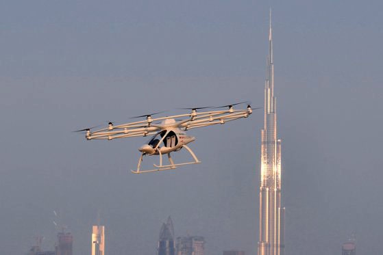 Predicţii pentru anul 2022: Taxiurile zburătoare fără şofer vor deveni operaţionale în Dubai, iar India va trimite primii astronauţi în spaţiu